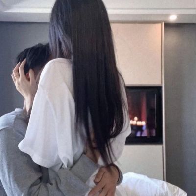 2023最新情侣头像一男一女一人一张(共16张)