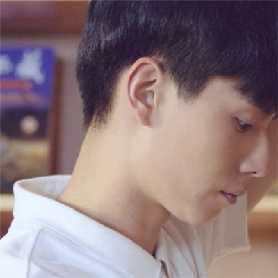 青春可爱的情侣头像图片(共18张)