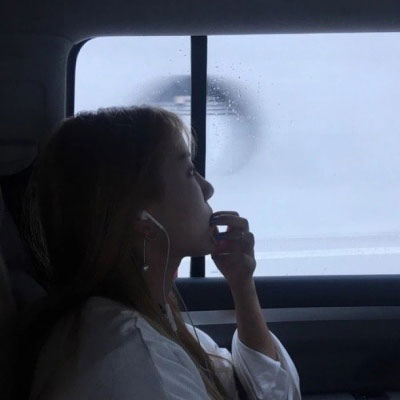 高清个性气质的女生头像(优选18张)