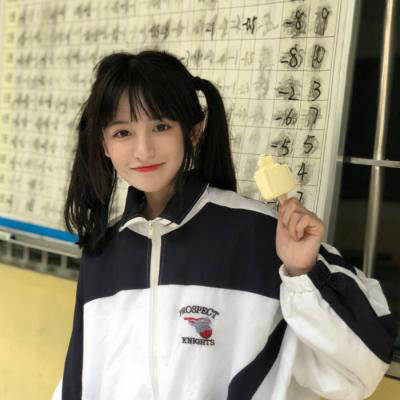 高清个性气质的女生头像(优选18张)