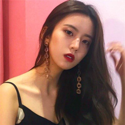 2223最新版的女生霸气头像(优选20张)