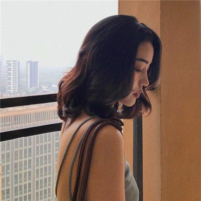 2223最新版的女生霸气头像(优选20张)