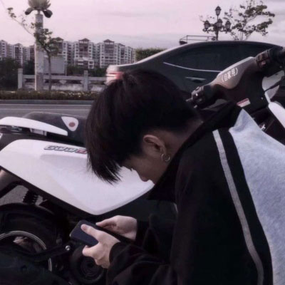 个性阳光帅气男生头像图片大全(22张)