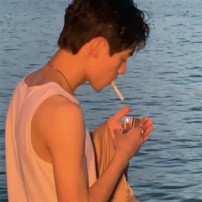 2023干净阳光的男生头像(22张)