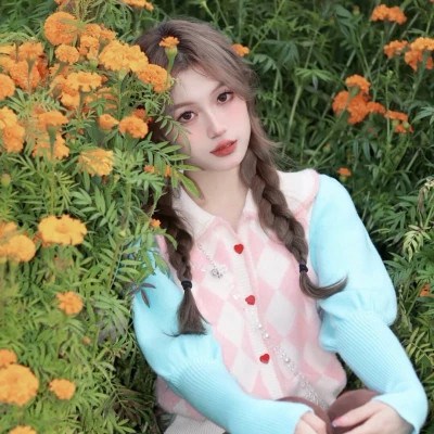 2023微信女生的头像图片(共24张)