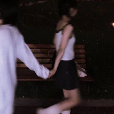 非主流情侣头像图片一人一张(优选16张)