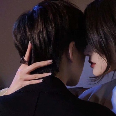 非主流情侣头像图片一人一张(优选16张)