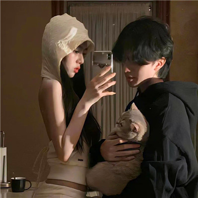 2023非主流情侣头像流行一对两张(精选18张)