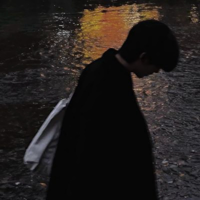 黑暗系颓废男生头像(优选20张)