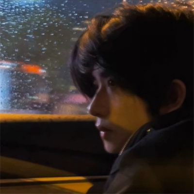 黑暗系颓废男生头像(优选20张)