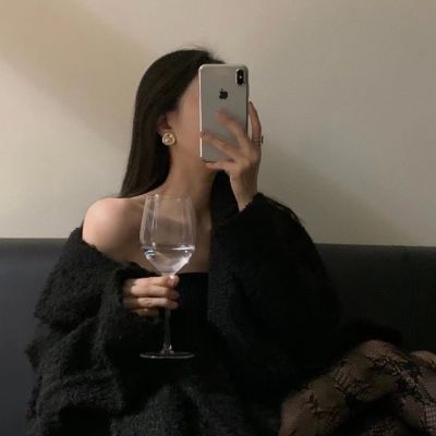 慵懒风颓废女生头像(共24张)