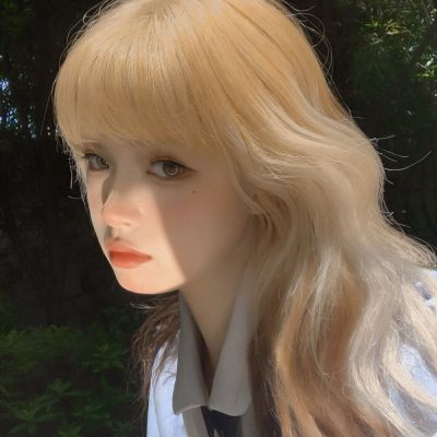 慵懒风颓废女生头像(共24张)