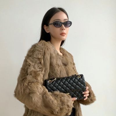 慵懒风颓废女生头像(共24张)