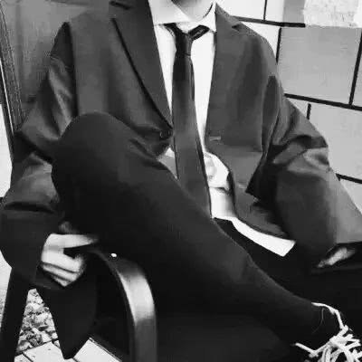 最火单身男士微信头像(共24张)