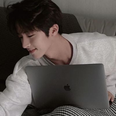 帅气男生个性十足的头像大全图片(优选24张)