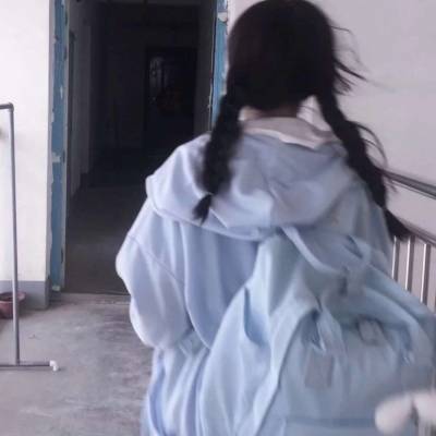 时尚美女背影图片微信头像(优选22张)