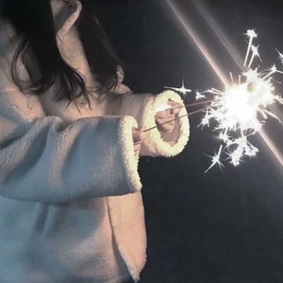 美女头像背影高清头像(共22张)