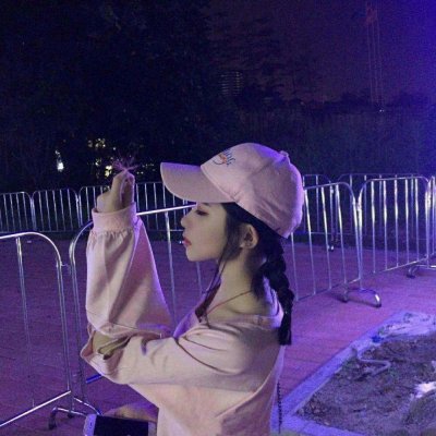 紫色系霸气女头像图片(精选24张)