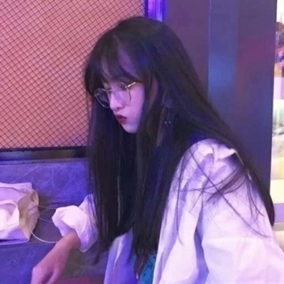 紫色系霸气女头像图片(精选24张)