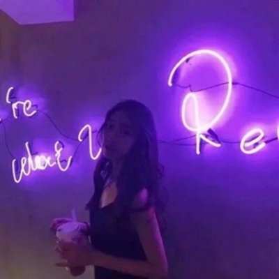 紫色系霸气女头像图片(精选24张)