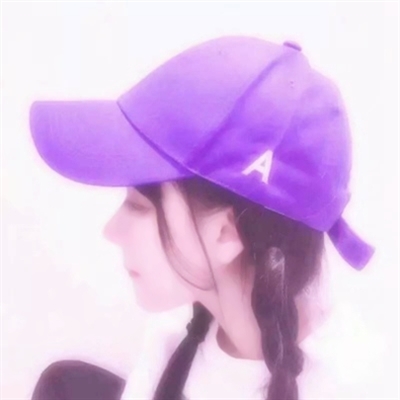 紫色系霸气女头像图片(精选24张)