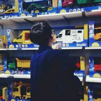 qq头像男生背影_超帅的背影