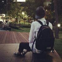 qq头像男生背影_超帅的背影