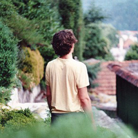 qq头像男生背影_超帅的背影