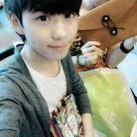 酷炫风男生头像