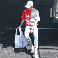 时尚男生耍酷头像