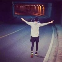 有魅力的背影男生头像