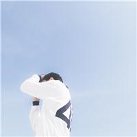 男生动漫微信背影头像