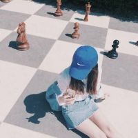 女生头像简约清新