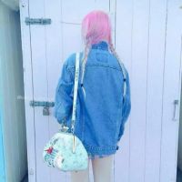 女生头像简约清新