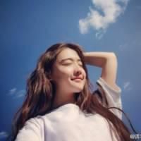 女生头像简约清新