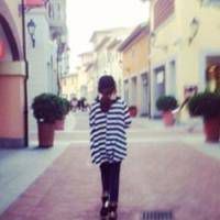 一男一女分开的情侣头像