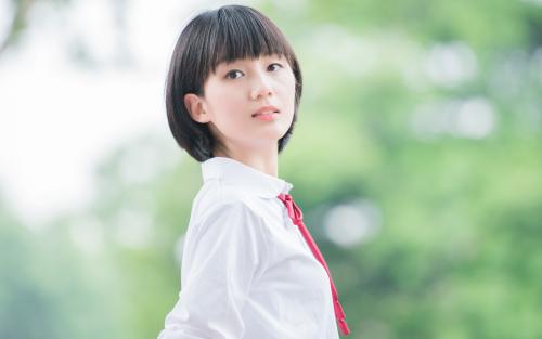 形容少女的句子