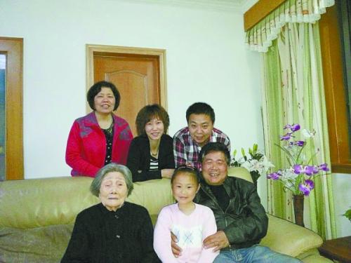 描写家人和睦的句子