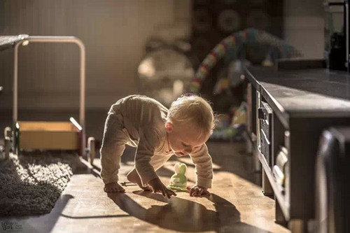 带孩子累到崩溃的句子 一个人带孩子的心酸话