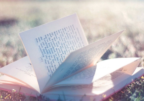 适合朋友圈发的文艺句子，读到心醉！