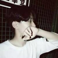 简洁清晰探探男生头像