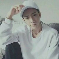 简洁清晰探探男生头像