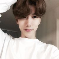 简洁清晰探探男生头像