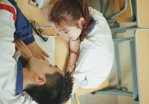 哄女朋友最暖心肉麻的情话
