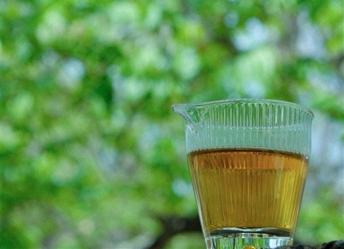 比较有哲理的关于喝茶的句子