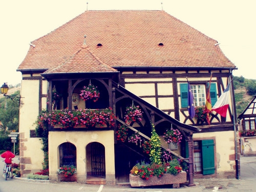 感叹人心的句子适合发朋友圈