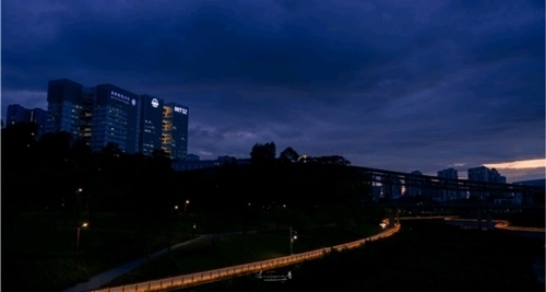 适合落日的朋友圈句子