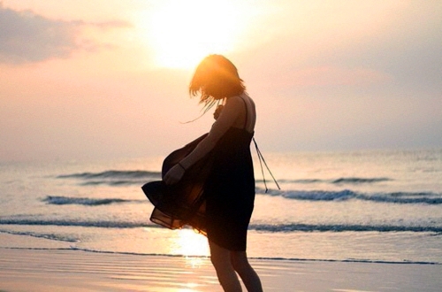 好听抖音昵称女两个字
