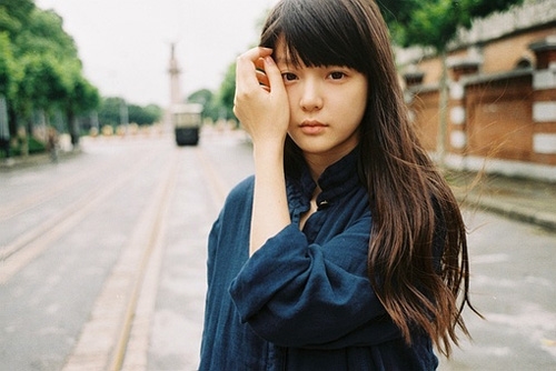 一个人孤单的朋友圈句子