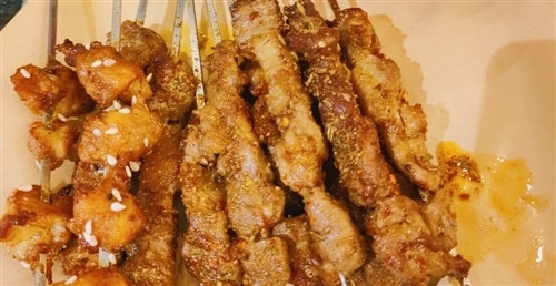 吃烧烤发朋友圈的精美句子